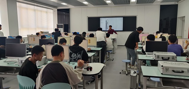 &#20964;&#20976;&#40;&#20013;&#22269;&#41;&#23448;&#26041;&#32593;&#31449;&#45;&#30331;&#24405;&#20837;&#21475;
